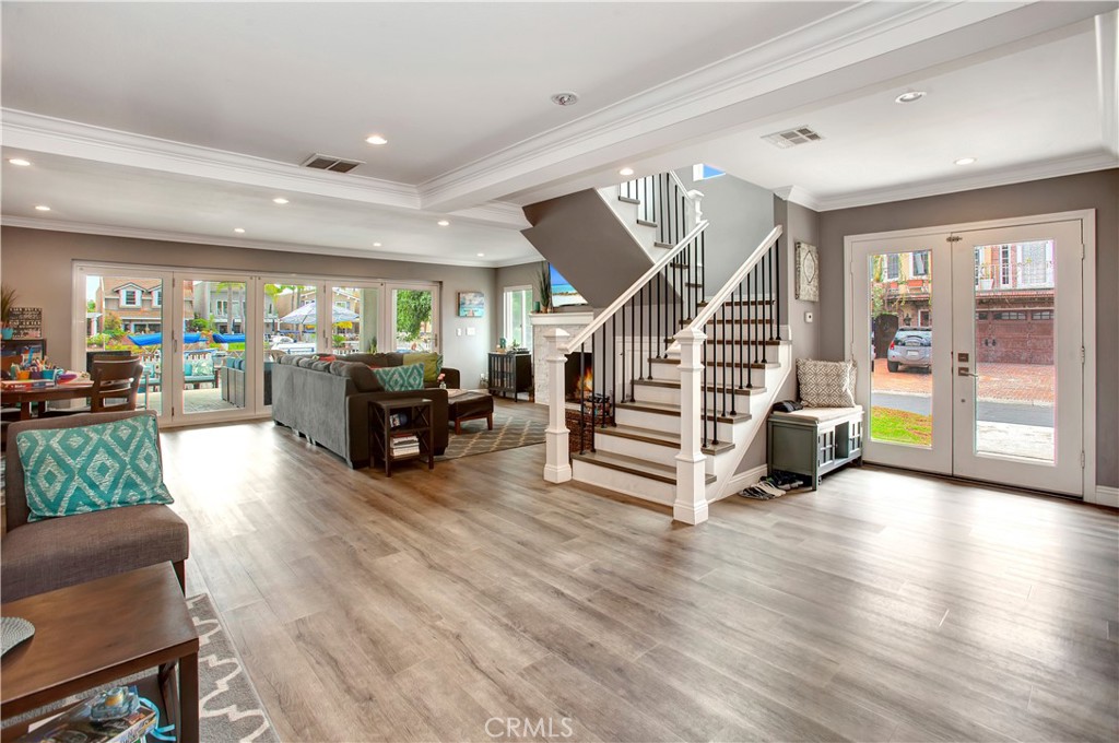 MLS #OC25234819 image #3