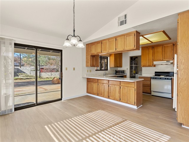 Detail Gallery Image 16 of 57 For 1 N Salaine Dr, Bodfish,  CA 93205 - 3 Beds | 2 Baths