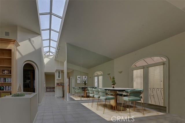 2614 Ocean Boulevard, Corona del Mar CA: https://media.crmls.org/medias/cd0a9698-01eb-4b50-9502-f0af793e1309.jpg