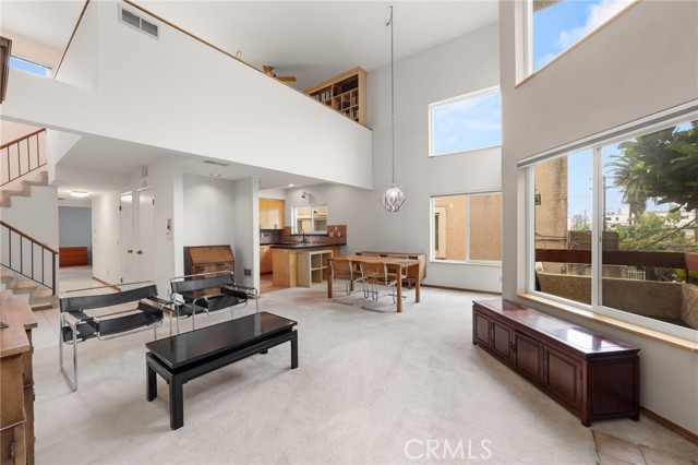 Detail Gallery Image 5 of 30 For 11831 Courtleigh Dr #203,  Los Angeles,  CA 90066 - 2 Beds | 2 Baths