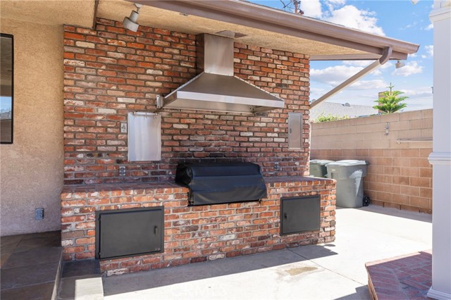 Detail Gallery Image 31 of 41 For 8038 Cyclamen Way, Buena Park,  CA 90620 - 4 Beds | 2 Baths