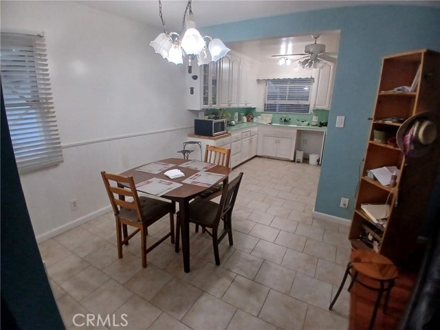 7650 Wilbur Avenue, Reseda CA: https://media.crmls.org/medias/cd0bcf8c-7e11-463a-98dd-1a58fd0e851e.jpg