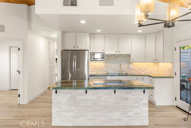 Detail Gallery Image 7 of 25 For 27021 Calle Juanita, Dana Point,  CA 92624 - 3 Beds | 2 Baths