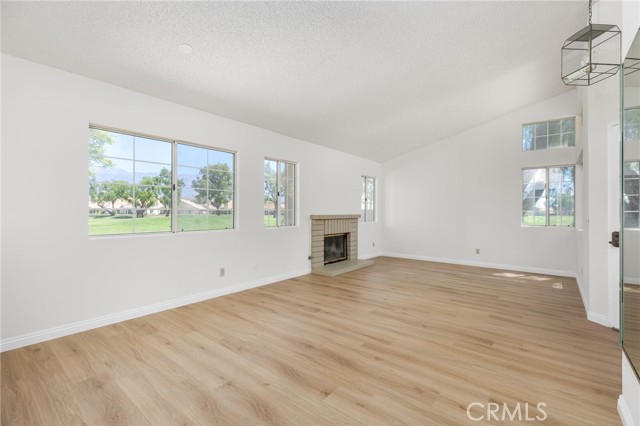 5401 W Palmer Drive, Banning CA: https://media.crmls.org/medias/cd0dbb80-baa1-4fa2-8afc-8008cd9a8c10.jpg