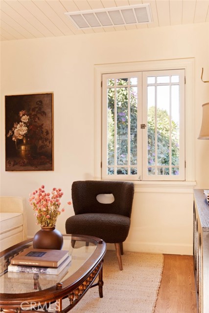 Detail Gallery Image 12 of 43 For 611 N Avenue 48, Los Angeles,  CA 90042 - 2 Beds | 2 Baths