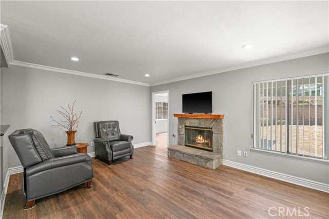 Detail Gallery Image 17 of 33 For 1240 Running Springs Ct, Corona,  CA 92882 - 5 Beds | 2/1 Baths