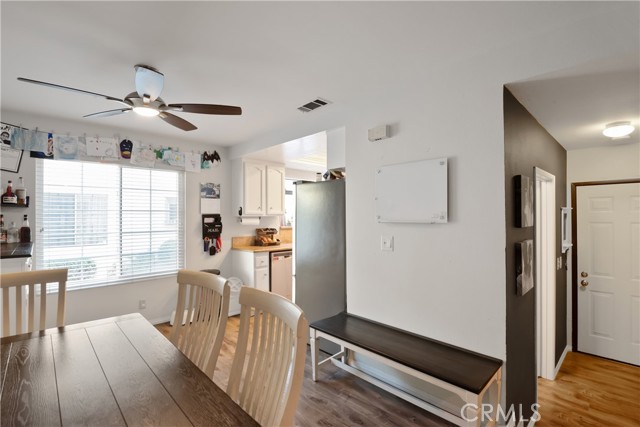 2006 Mathews Avenue, Redondo Beach, California 90278, 3 Bedrooms Bedrooms, ,2 BathroomsBathrooms,Residential,Sold,Mathews,SB22240976