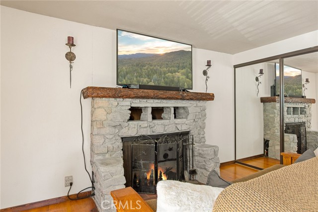 Detail Gallery Image 23 of 33 For 22603 Waters Dr, Crestline,  CA 92325 - 4 Beds | 1/1 Baths