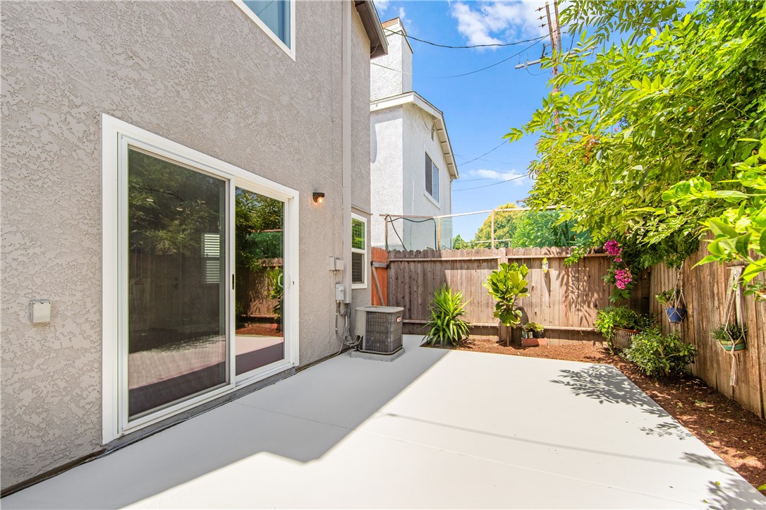 Detail Gallery Image 47 of 48 For 305 E Sunset St, Long Beach,  CA 90805 - 3 Beds | 2/1 Baths