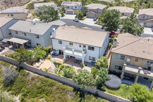 Detail Gallery Image 35 of 43 For 27465 English Ivy Ln, Canyon Country,  CA 91387 - 4 Beds | 3 Baths