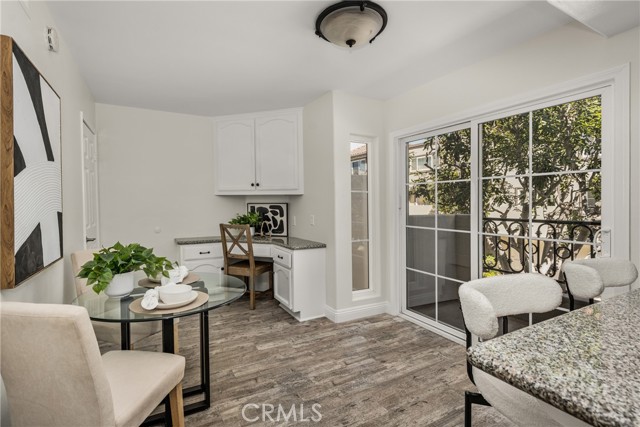 Detail Gallery Image 19 of 50 For 19275 Meadowood Circle, Huntington Beach,  CA 92648 - 2 Beds | 2/1 Baths