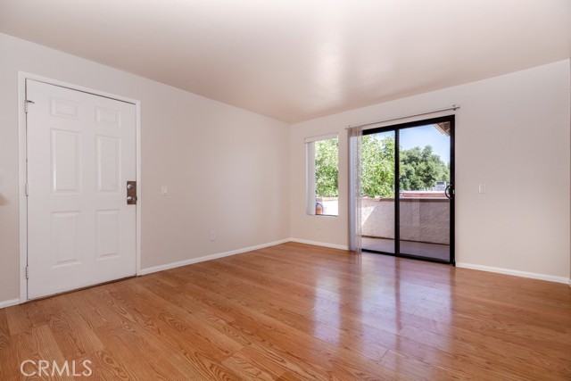 Image 3 of 25 For 1317 Massachusetts Avenue 204