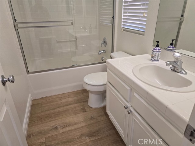 31532 Royal Oaks Drive, Temecula CA: https://media.crmls.org/medias/cd1134c5-8f93-44e6-a3f4-e565b6feca9d.jpg
