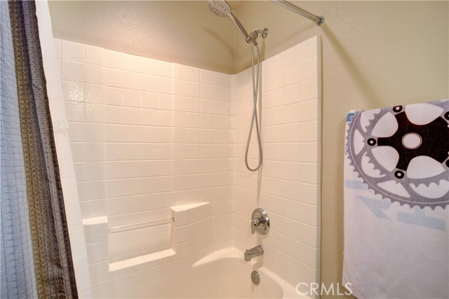 Detail Gallery Image 15 of 22 For 579 Camino Mercado #215,  Arroyo Grande,  CA 93420 - 2 Beds | 2 Baths