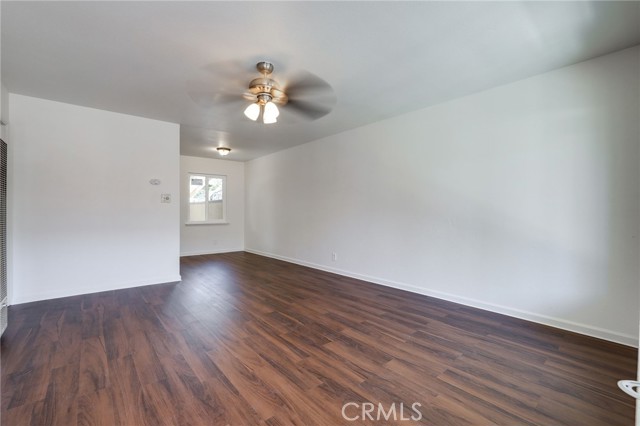 Detail Gallery Image 2 of 12 For 701 Chalynn Cir #701,  Orange,  CA 92886 - 3 Beds | 1 Baths