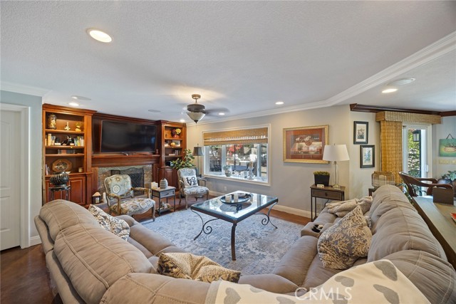 Detail Gallery Image 7 of 26 For 26831 Valpariso, Mission Viejo,  CA 92691 - 4 Beds | 3/1 Baths