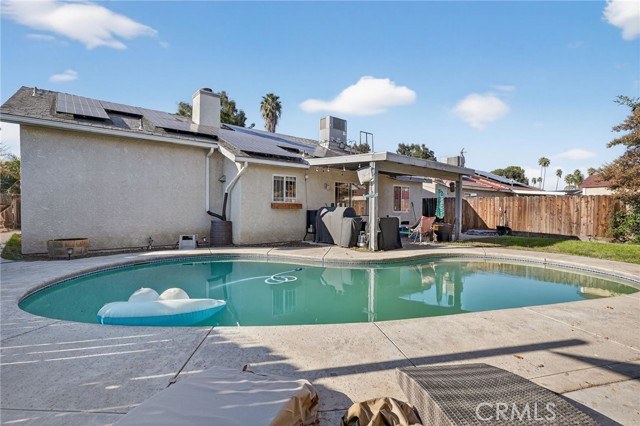 Detail Gallery Image 8 of 29 For 1133 Summer Field, Hanford,  CA 93230 - 3 Beds | 2 Baths