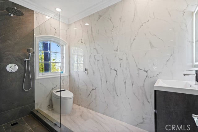 13320 Mulholland Drive, Beverly Hills CA: https://media.crmls.org/medias/cd13ffd8-c4ed-433e-ae65-68d914e1718d.jpg