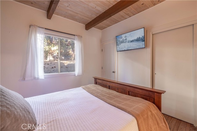 Detail Gallery Image 23 of 29 For 42690 Cougar Rd, Big Bear Lake,  CA 92315 - 3 Beds | 2 Baths