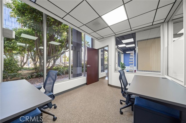 400 W Ocean Boulevard, Long Beach, California 90802, ,Commercial Lease,For Rent,400 W Ocean Boulevard,CRPW25108628