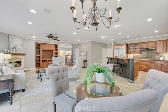 Detail Gallery Image 28 of 75 For 303 Sunburst Ln, Corona,  CA 92879 - 6 Beds | 4/2 Baths