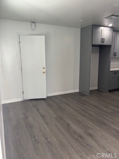 Detail Gallery Image 4 of 24 For 16245 Londelius, North Hills,  CA 91343 - 3 Beds | 1/1 Baths