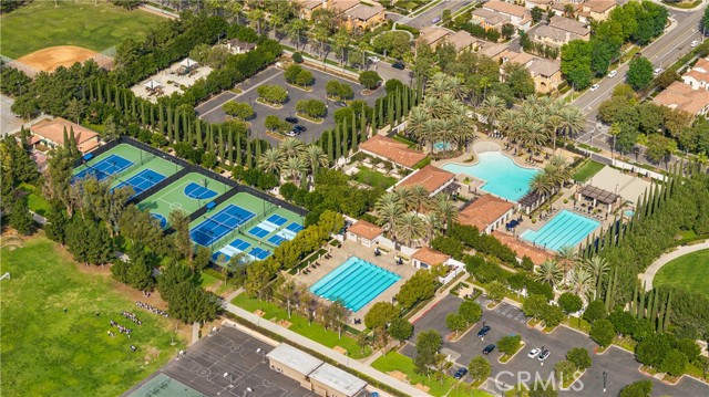 Detail Gallery Image 65 of 70 For 21 Fanpalm, Irvine,  CA 92620 - 4 Beds | 3 Baths