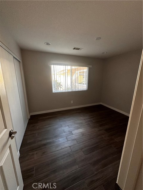 Detail Gallery Image 6 of 11 For 13549 Niabi Rd #D,  Apple Valley,  CA 92308 - 2 Beds | 1 Baths