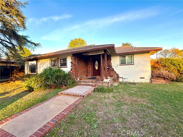 Detail Gallery Image 2 of 19 For 10926 Ruffner Ave, Granada Hills,  CA 91344 - 3 Beds | 1/1 Baths