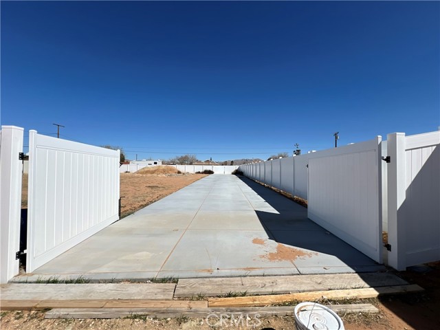 Detail Gallery Image 55 of 59 For 15245 Apache Rd, Apple Valley,  CA 92307 - 3 Beds | 2 Baths