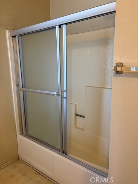 Detail Gallery Image 13 of 20 For 20107 Baltar St, Winnetka,  CA 91306 - 3 Beds | 2/1 Baths