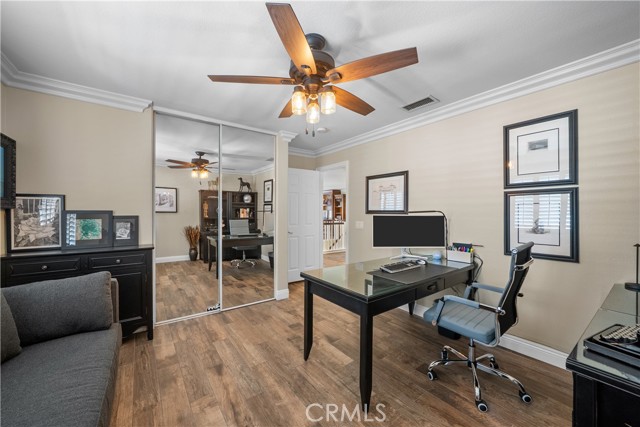 Detail Gallery Image 34 of 44 For 25722 Hood Way, Stevenson Ranch,  CA 91381 - 5 Beds | 4 Baths