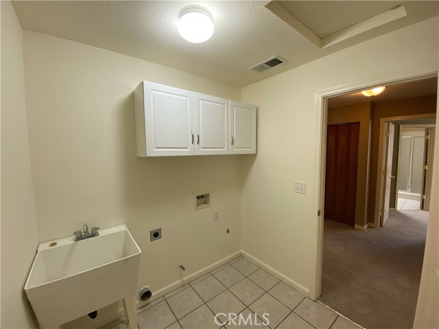 Detail Gallery Image 11 of 13 For 114 Third Street, Orland,  CA 95963 - 3 Beds | 2 Baths