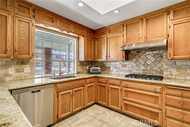 Detail Gallery Image 17 of 57 For 2436 Trevor Ct, Madera,  CA 93637 - 5 Beds | 3 Baths