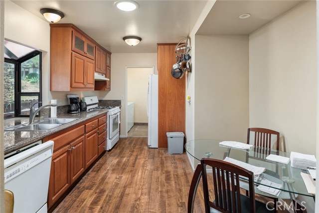 Detail Gallery Image 13 of 31 For 1400 Market St, Vista,  CA 92084 - 2 Beds | 2 Baths