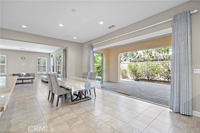 Detail Gallery Image 22 of 61 For 121 Paxton, Irvine,  CA 92620 - 4 Beds | 4/1 Baths