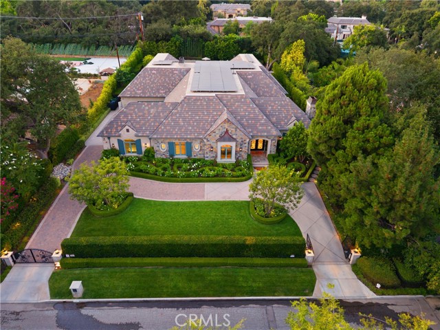 Detail Gallery Image 11 of 75 For 935 W Foothill Bld, Arcadia,  CA 91006 - 6 Beds | 8 Baths