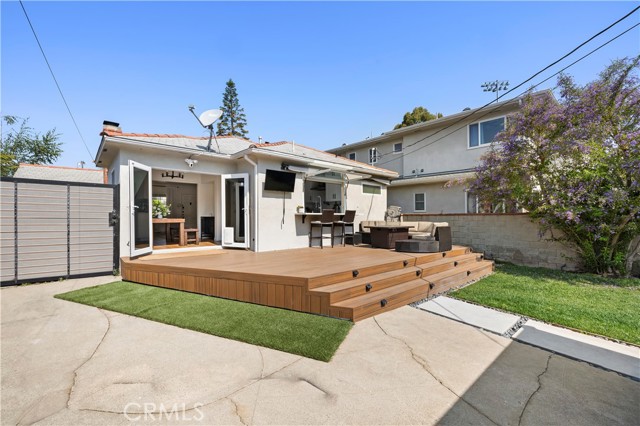 Detail Gallery Image 10 of 11 For 8004 Holy Cross Pl, Los Angeles,  CA 90045 - 2 Beds | 2 Baths