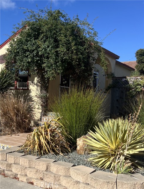 664 Toro Street, San Luis Obispo CA: https://media.crmls.org/medias/cd1c89b3-89ef-476c-8e3e-c7558af2a937.jpg