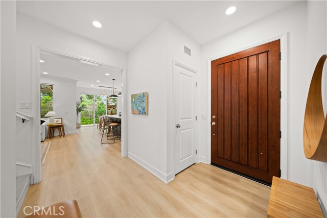 Detail Gallery Image 10 of 34 For 54 Painted Cameo, Irvine,  CA 92602 - 4 Beds | 3 Baths