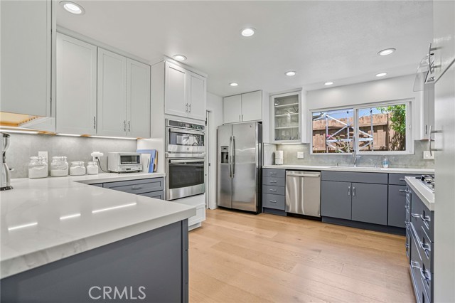 Detail Gallery Image 14 of 43 For 28074 Acana Rd, Rancho Palos Verdes,  CA 90275 - 3 Beds | 2 Baths