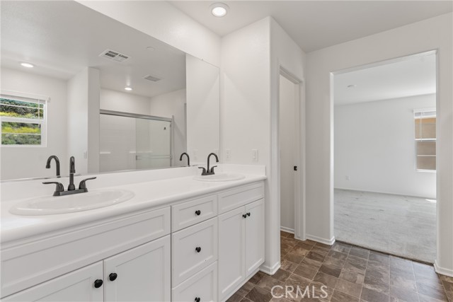 Detail Gallery Image 21 of 41 For 17100 Gray Pine Pl, San Bernardino,  CA 92407 - 3 Beds | 2/1 Baths