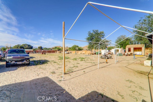 Detail Gallery Image 16 of 28 For 17152 Schollview Ave, Palmdale,  CA 93591 - 4 Beds | 2 Baths