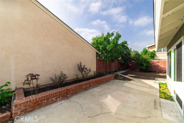 Detail Gallery Image 21 of 29 For 4122 Manzanita, Irvine,  CA 92604 - 4 Beds | 2 Baths