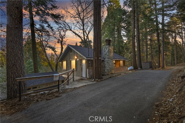 687 Spring, Cedarpines Park CA: https://media.crmls.org/medias/cd228b4b-a54a-4bb5-842e-26b081eeb018.jpg