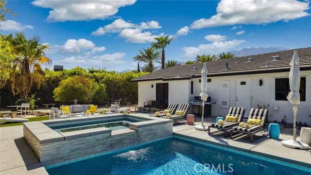 Detail Gallery Image 12 of 40 For 2004 Nicola, Palm Springs,  CA 92262 - 4 Beds | 2 Baths