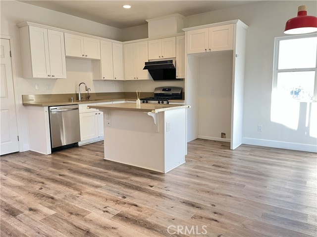 Detail Gallery Image 5 of 36 For 4491 Lilac Cir, Chino Hills,  CA 91709 - 3 Beds | 2/1 Baths