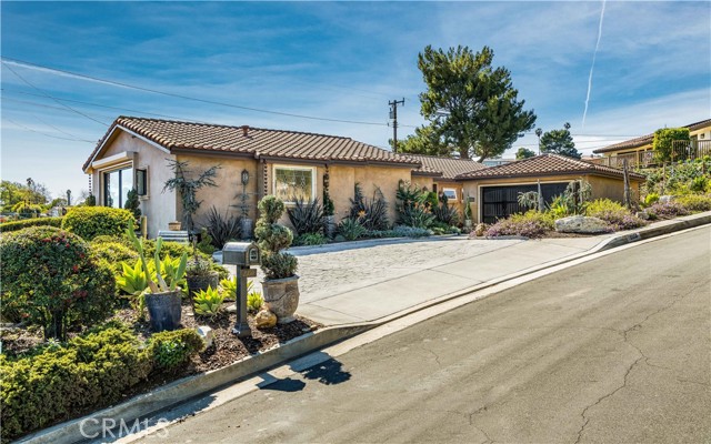 2350 Daladier Drive, Rancho Palos Verdes, California 90275, 4 Bedrooms Bedrooms, ,3 BathroomsBathrooms,Residential,Sold,Daladier,PV22055462