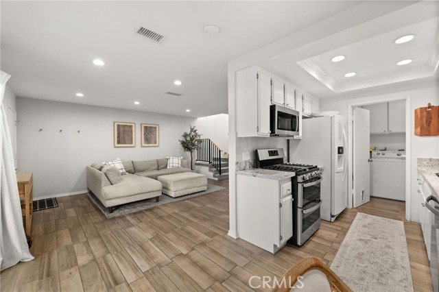 Detail Gallery Image 8 of 45 For 20004 Waverly Glen #46,  Yorba Linda,  CA 92886 - 2 Beds | 1/1 Baths