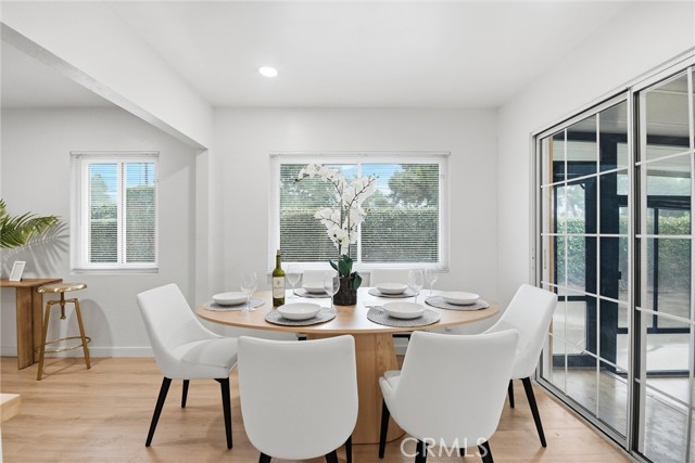 Detail Gallery Image 13 of 41 For 728 Richbrook, Claremont,  CA 91711 - 3 Beds | 2 Baths